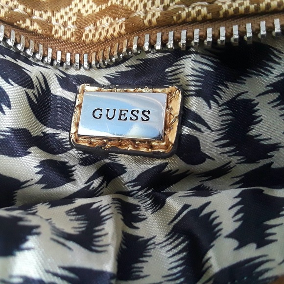 Guess Gloss Mini Belt Bag/Fanny Pack - Picture 7 of 9